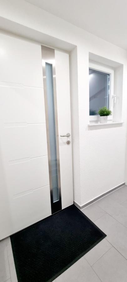 New Modern Selfcheckin Publicfreeparking Highspeed Wifi Kingsizebed Apartman Baden-Baden Kültér fotó